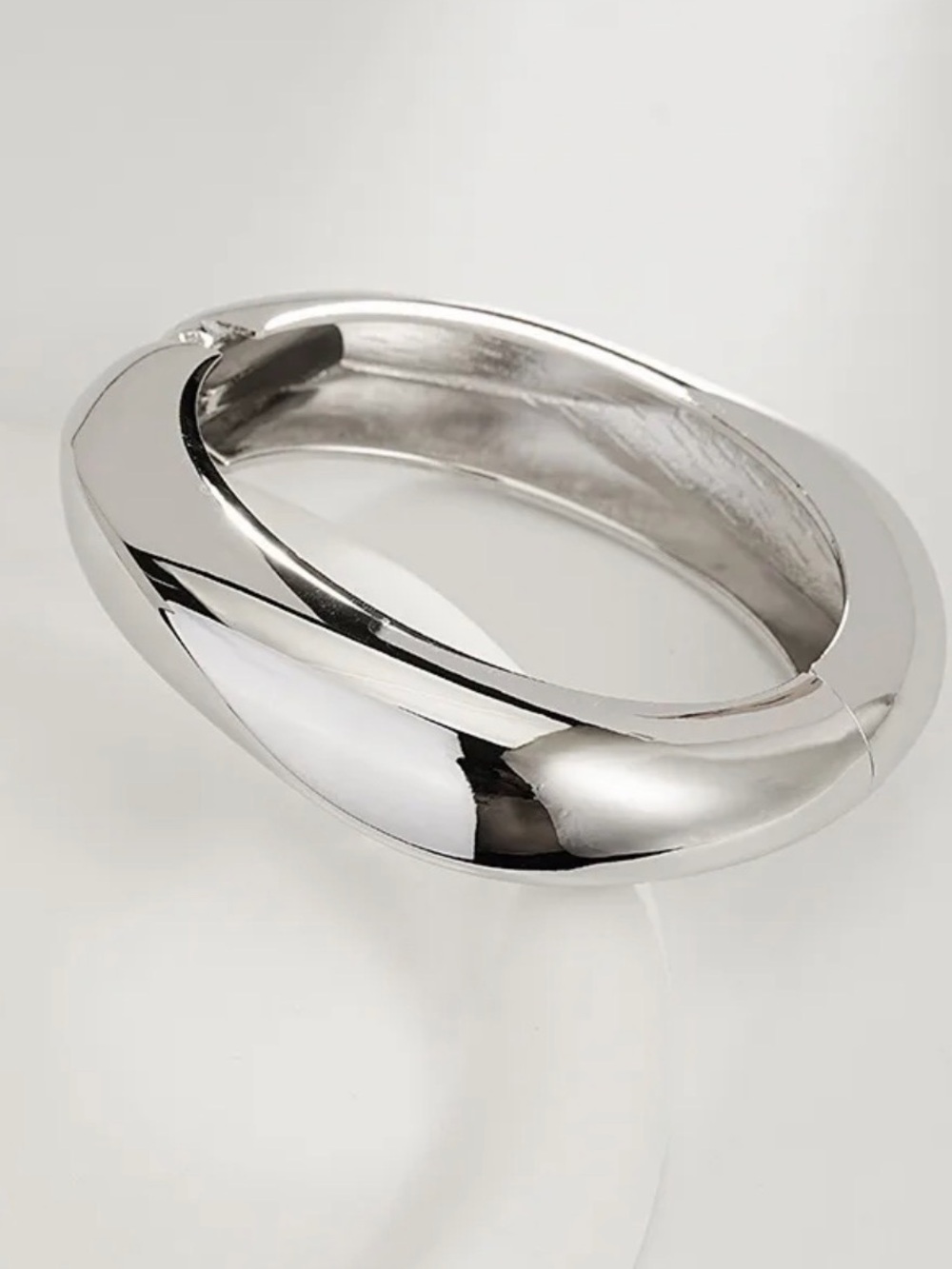 Sleek Hinged Bangle Bracelet Silver or Gold NWT